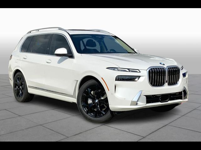 2025 BMW X7 xDrive40i