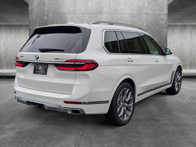 2025 BMW X7 xDrive40i