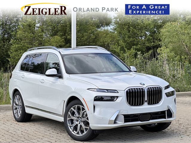 2025 BMW X7 xDrive40i