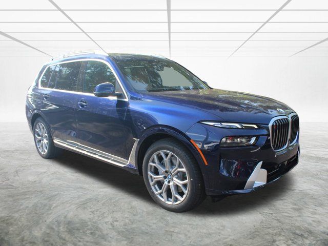 2025 BMW X7 xDrive40i