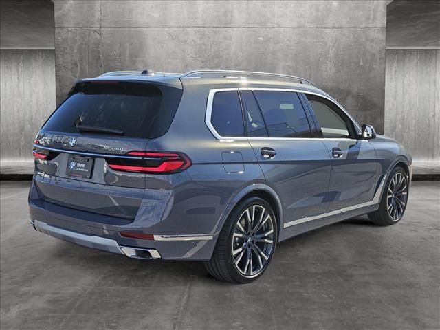 2025 BMW X7 xDrive40i