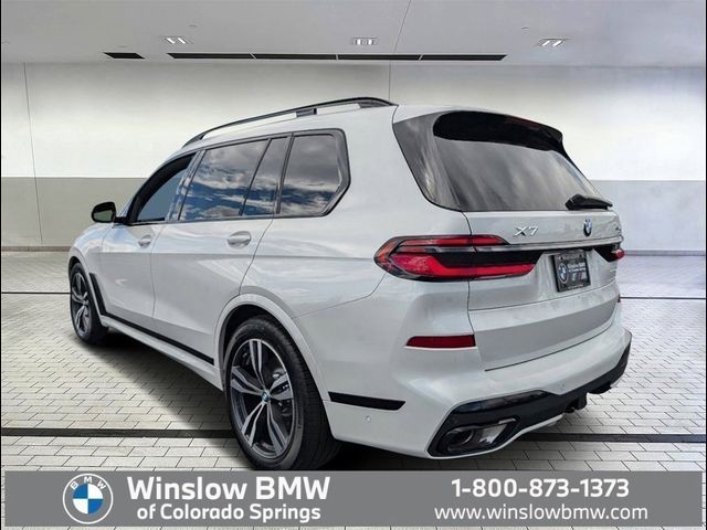 2025 BMW X7 xDrive40i