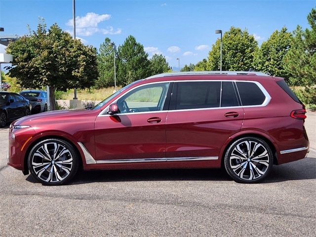 2025 BMW X7 xDrive40i