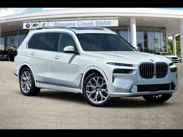 2025 BMW X7 xDrive40i