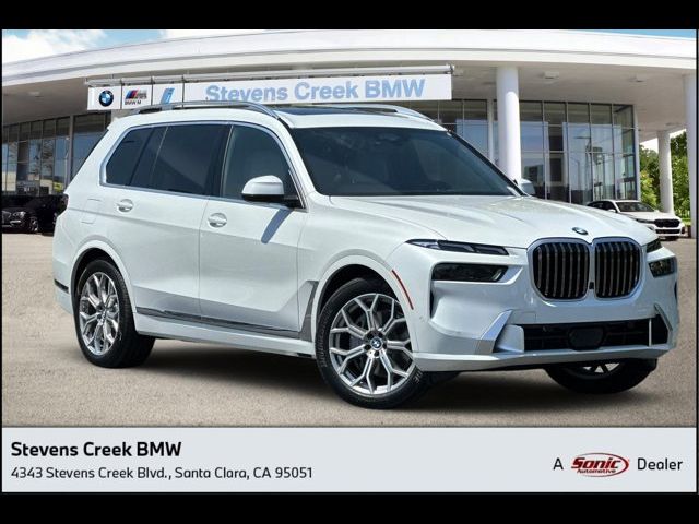 2025 BMW X7 xDrive40i