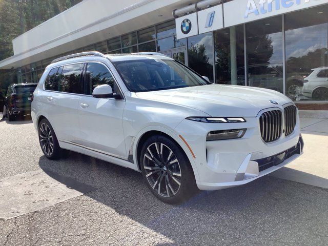 2025 BMW X7 xDrive40i