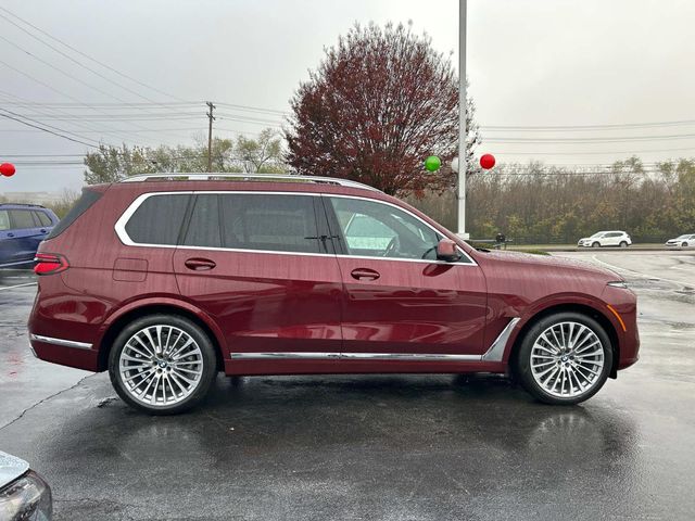 2025 BMW X7 xDrive40i