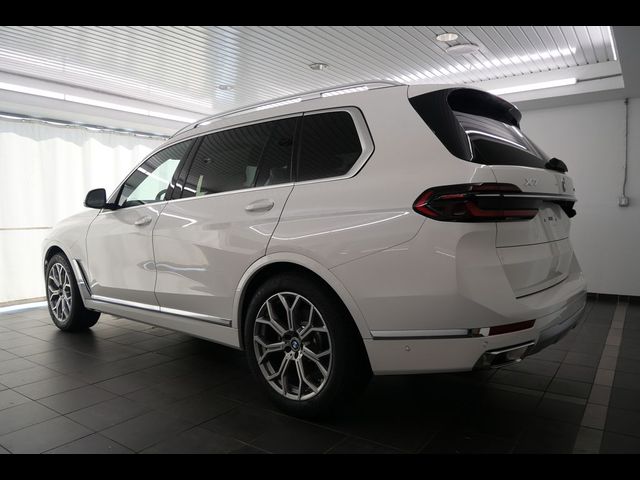 2025 BMW X7 xDrive40i