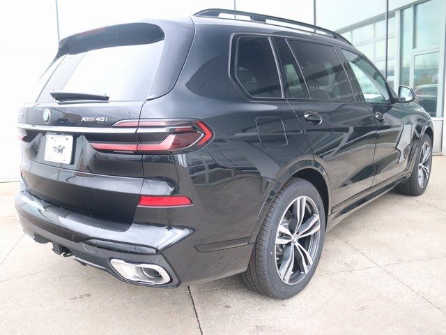 2025 BMW X7 xDrive40i