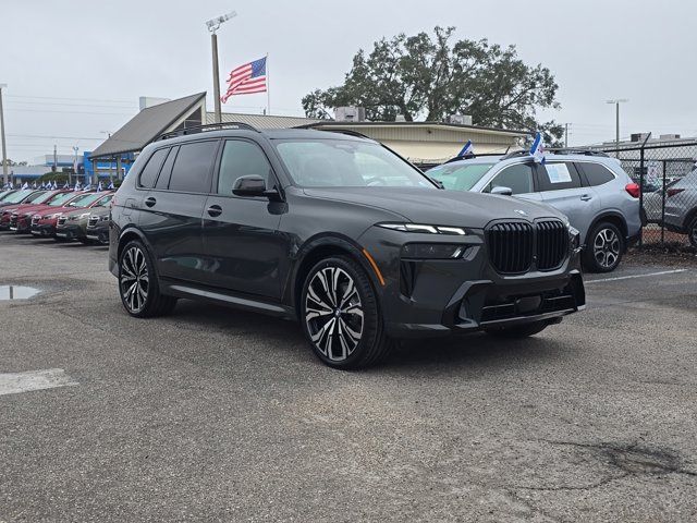 2025 BMW X7 xDrive40i