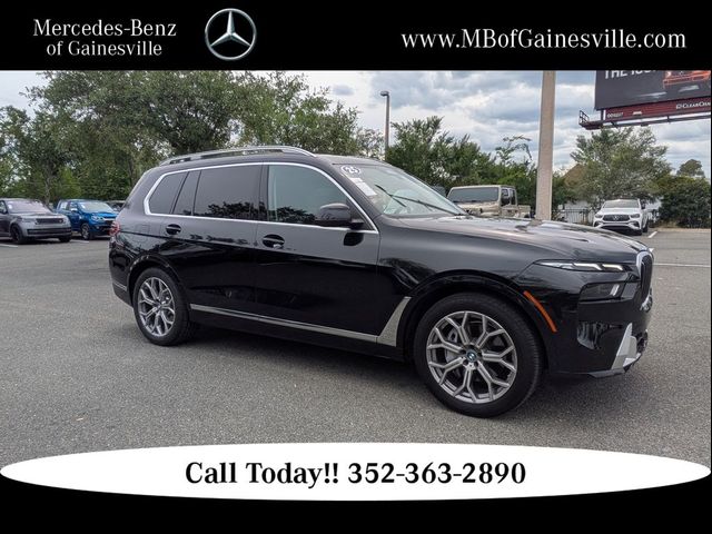 2025 BMW X7 xDrive40i