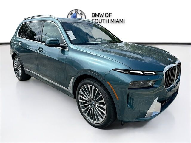 2025 BMW X7 xDrive40i