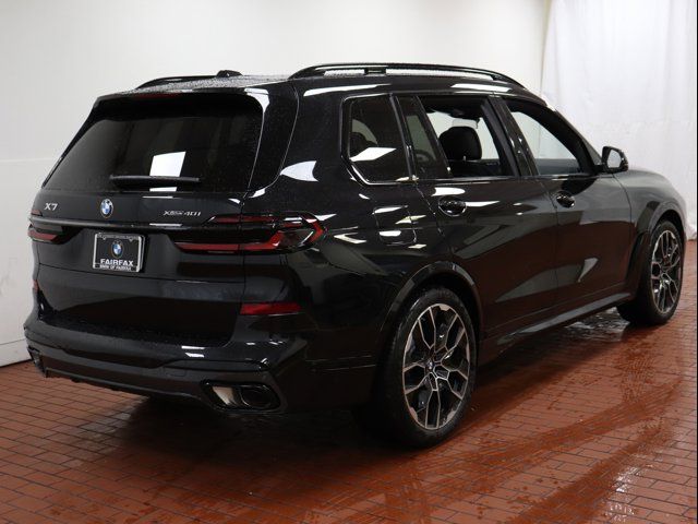 2025 BMW X7 xDrive40i