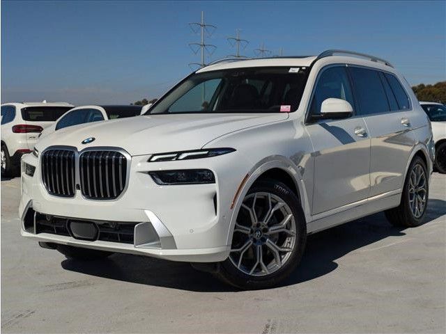 2025 BMW X7 xDrive40i