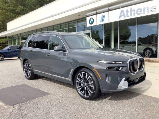 2025 BMW X7 xDrive40i