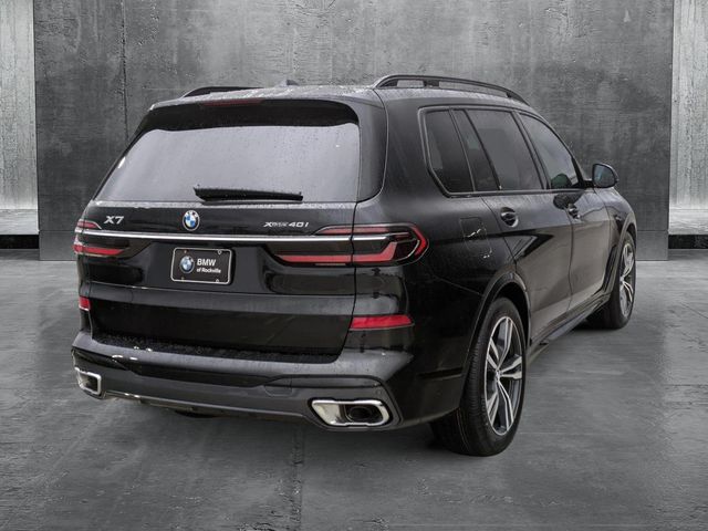 2025 BMW X7 xDrive40i