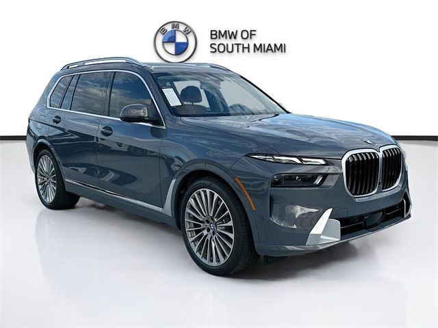 2025 BMW X7 xDrive40i