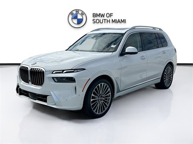 2025 BMW X7 xDrive40i