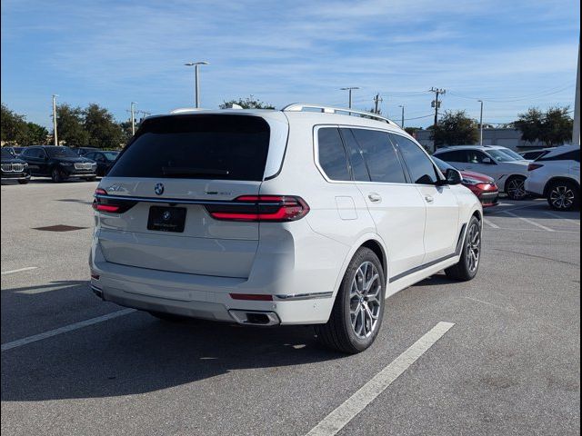 2025 BMW X7 xDrive40i