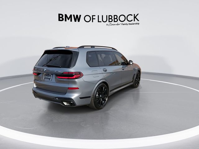 2025 BMW X7 xDrive40i