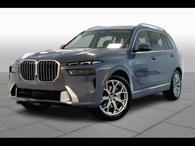 2025 BMW X7 xDrive40i