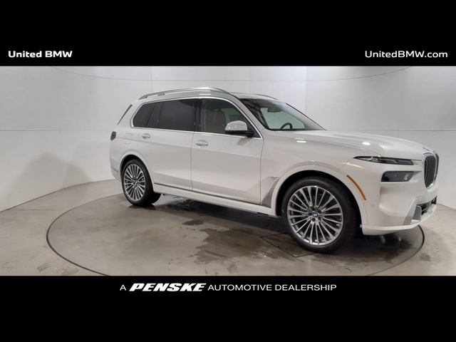 2025 BMW X7 xDrive40i