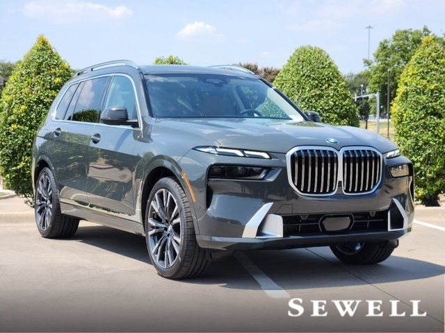 2025 BMW X7 xDrive40i