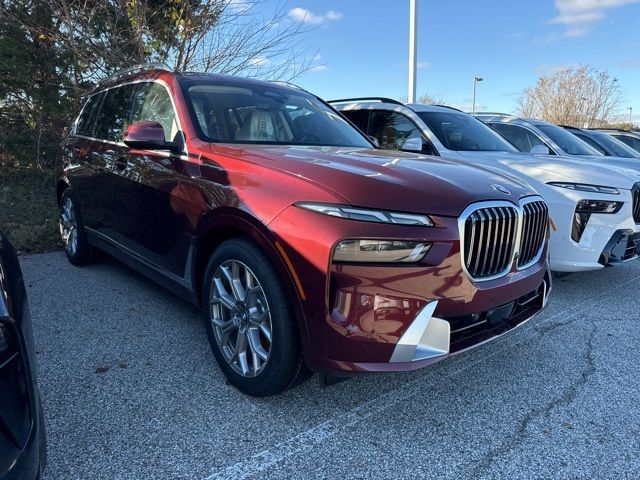 2025 BMW X7 xDrive40i