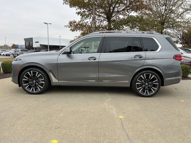 2025 BMW X7 xDrive40i