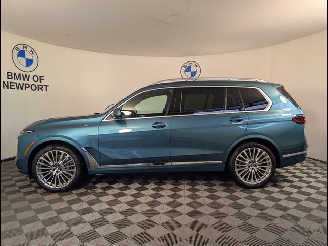 2025 BMW X7 xDrive40i