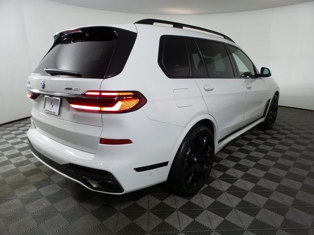 2025 BMW X7 xDrive40i