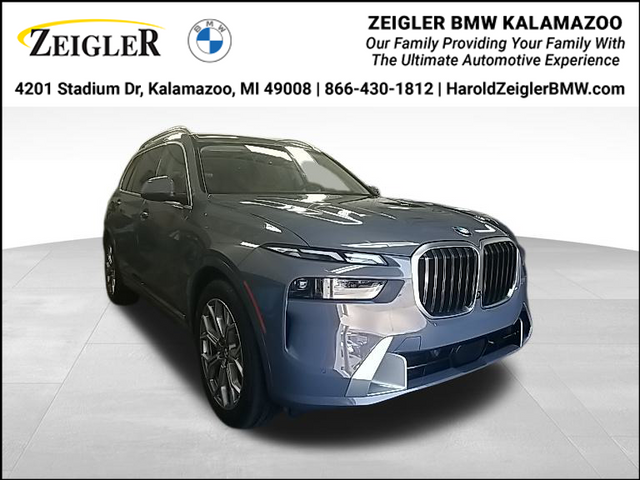 2025 BMW X7 xDrive40i