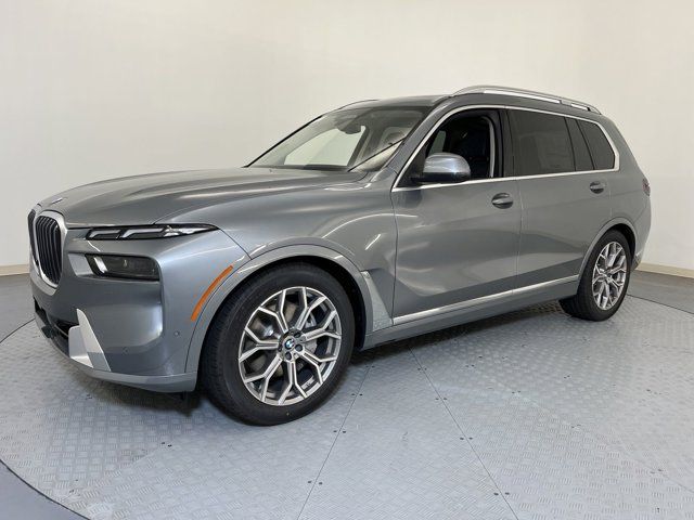 2025 BMW X7 xDrive40i