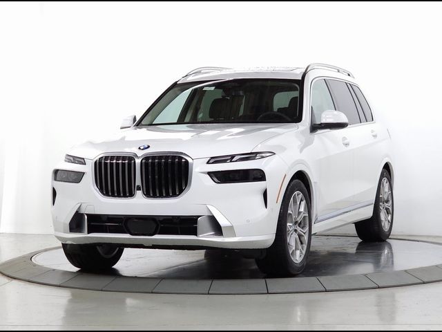 2025 BMW X7 xDrive40i