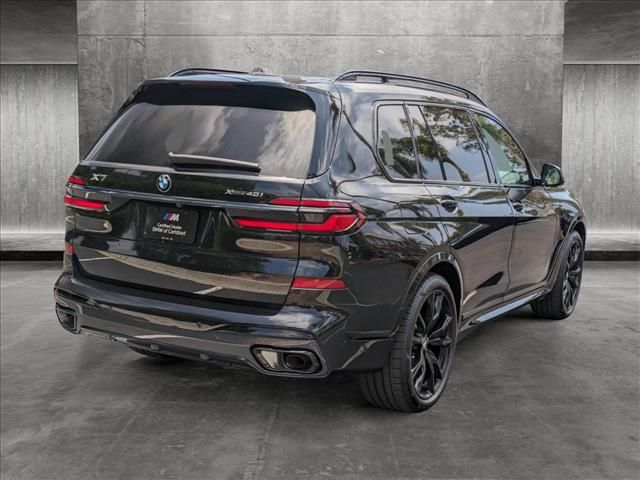 2025 BMW X7 xDrive40i