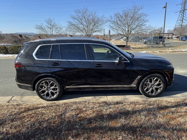 2025 BMW X7 xDrive40i