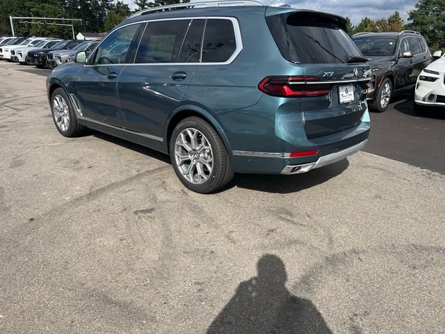 2025 BMW X7 xDrive40i