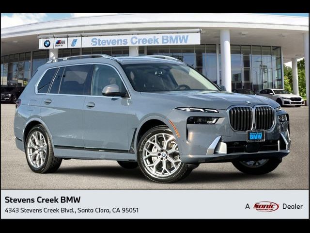 2025 BMW X7 xDrive40i