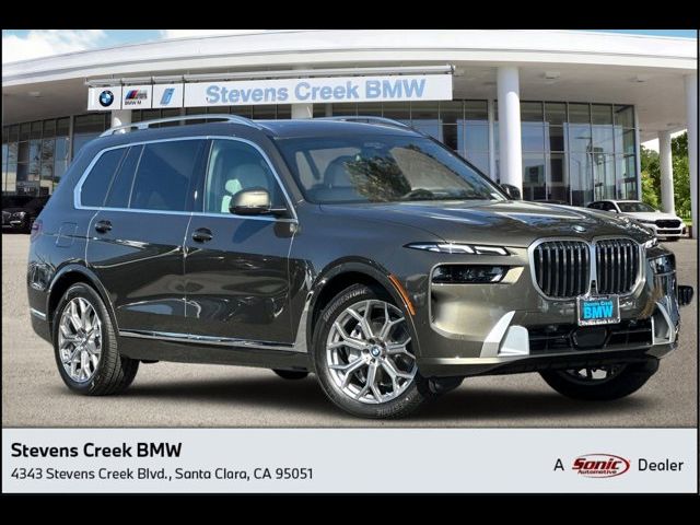 2025 BMW X7 xDrive40i