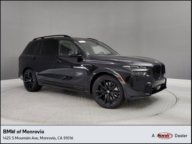 2025 BMW X7 xDrive40i