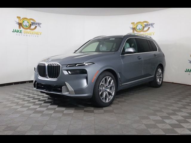 2025 BMW X7 xDrive40i