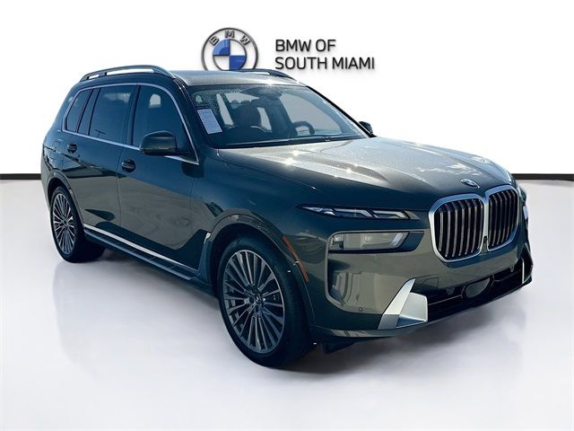 2025 BMW X7 xDrive40i