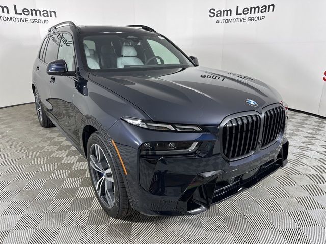 2025 BMW X7 xDrive40i