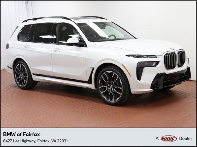 2025 BMW X7 xDrive40i