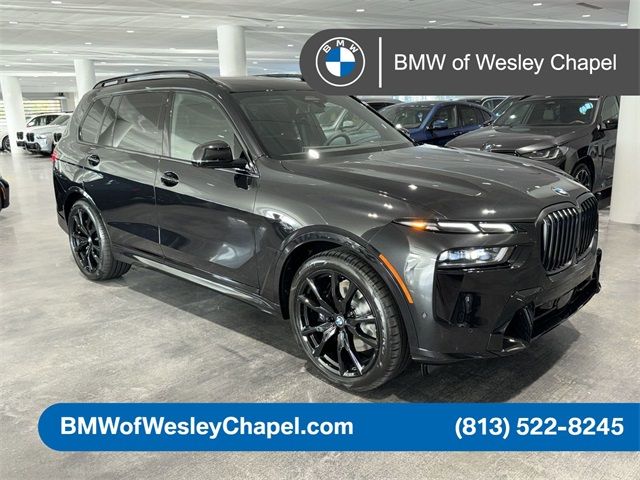 2025 BMW X7 xDrive40i