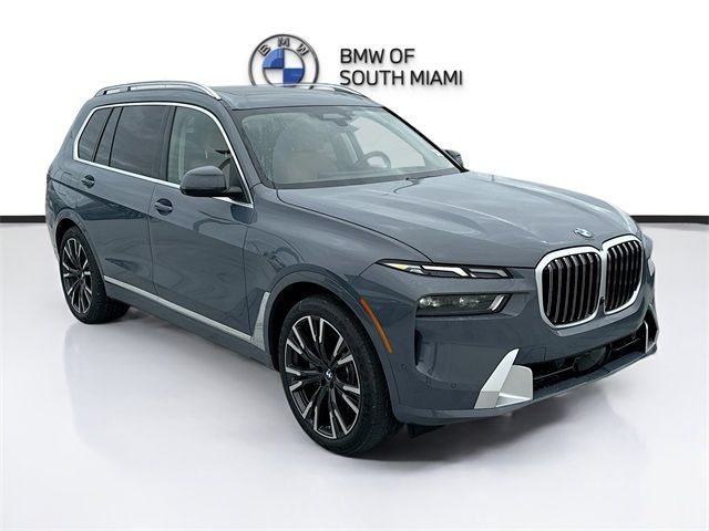 2025 BMW X7 xDrive40i