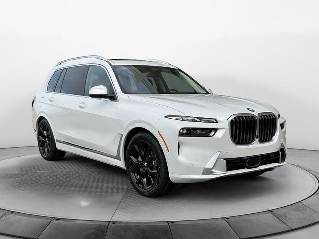 2025 BMW X7 xDrive40i