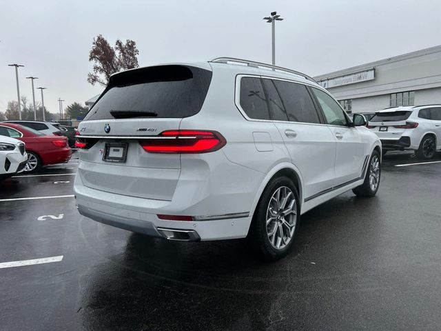 2025 BMW X7 xDrive40i