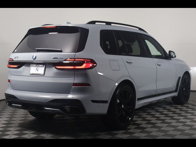 2025 BMW X7 xDrive40i