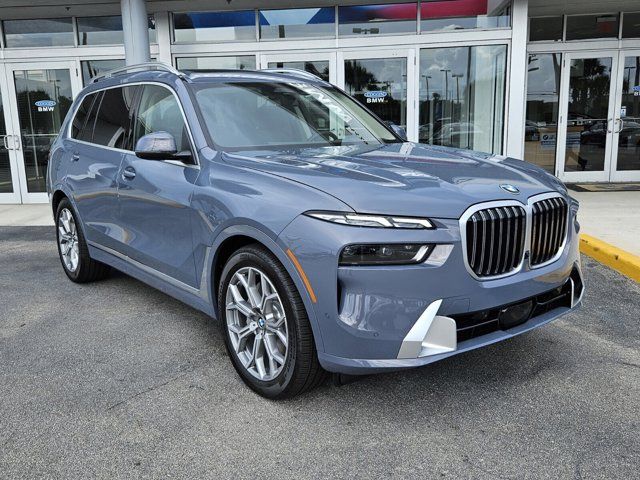 2025 BMW X7 xDrive40i